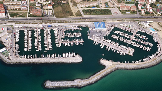 Port Balís
